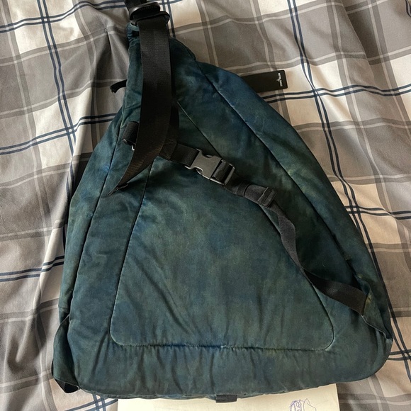 supreme stone island shoulder bolsa